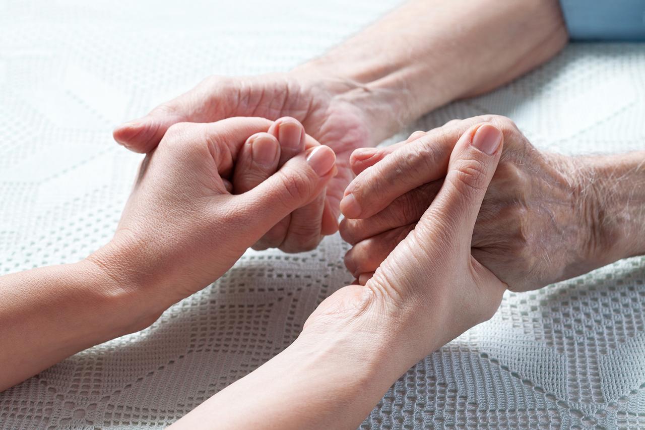 hands elderly