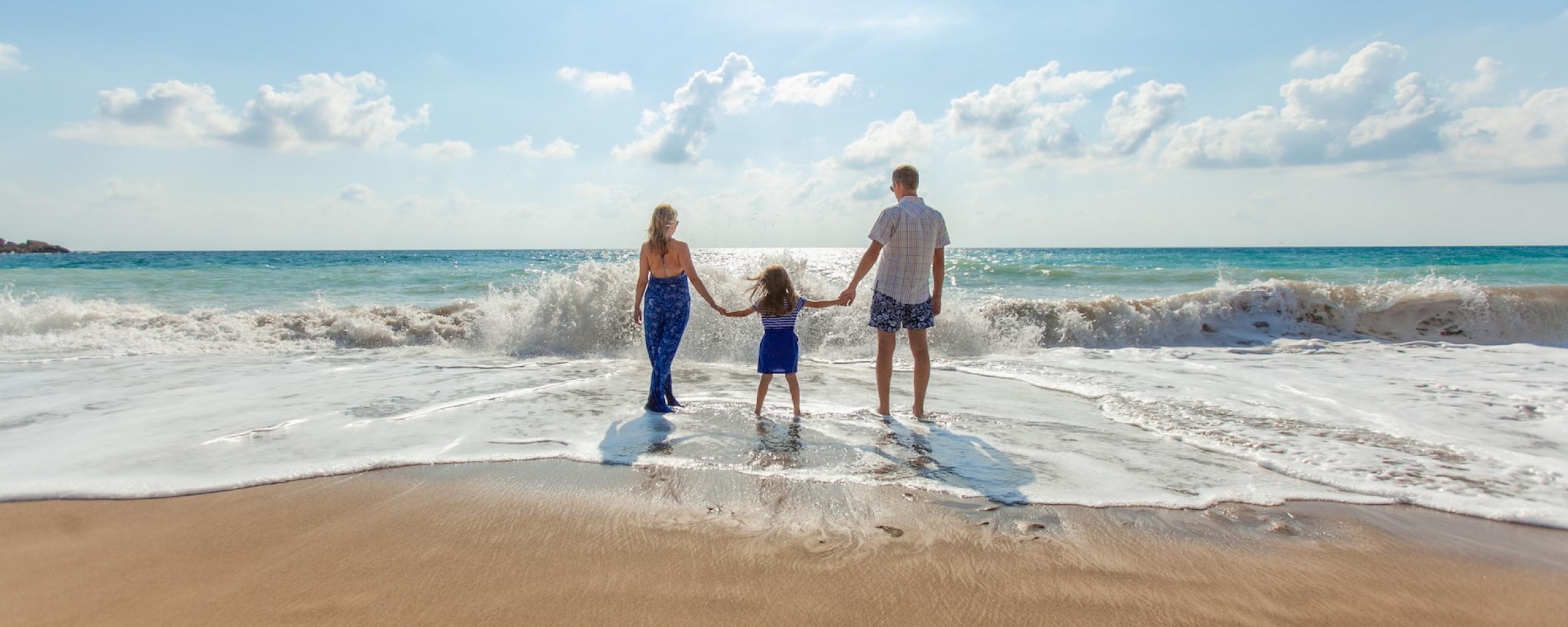 HappyFamilyBeach